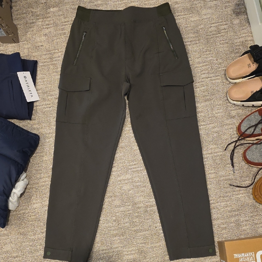 Athleta Women's Endless Cargo Pants - Olive